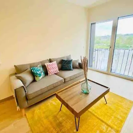 Luxury 2023 Flat In Center- Hol 1 아파트